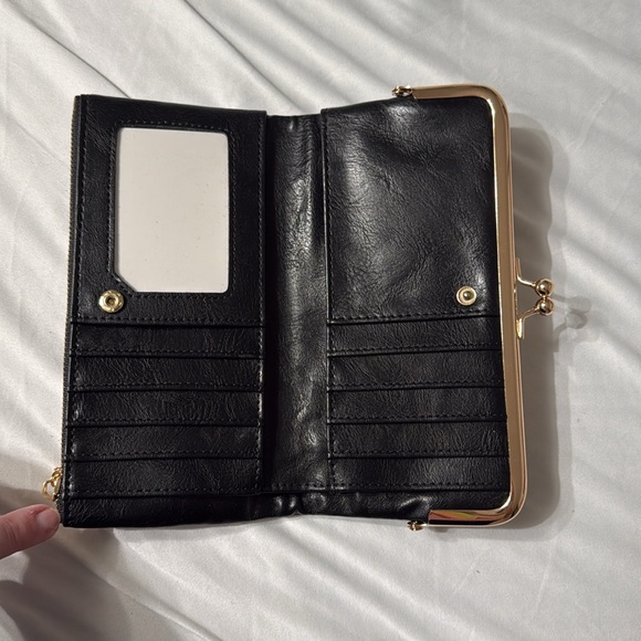 Wallet - Picture 2 of 3